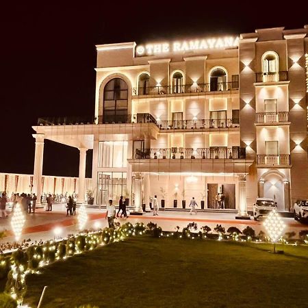 The Ramayana Hotel, Ayodhya Exterior photo